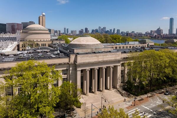 Massachusetts Institute of Technology